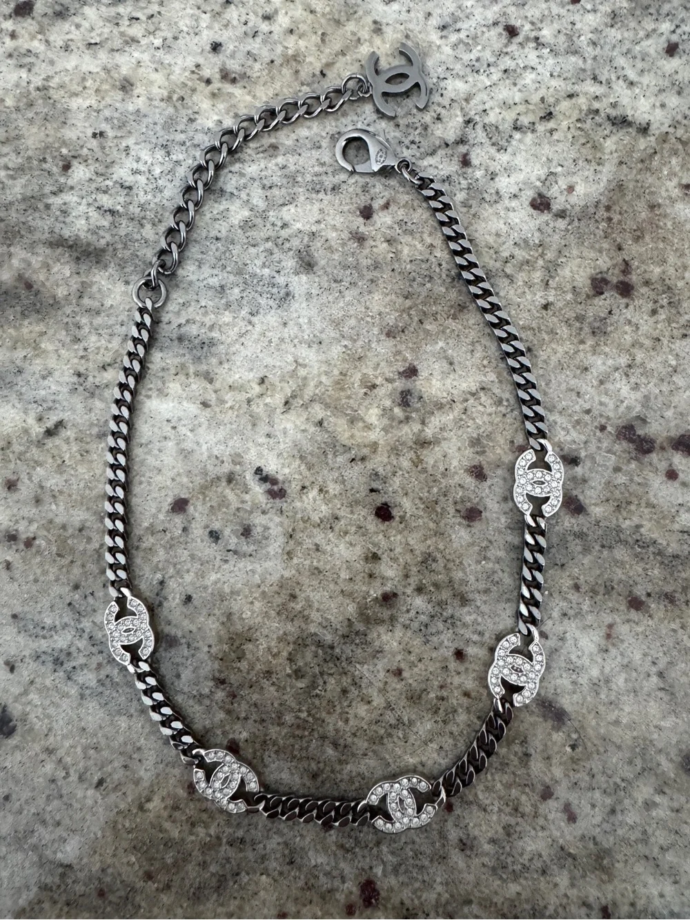 Chanel 2021 Ruthenium Chain & Strass CC Necklace Choker
